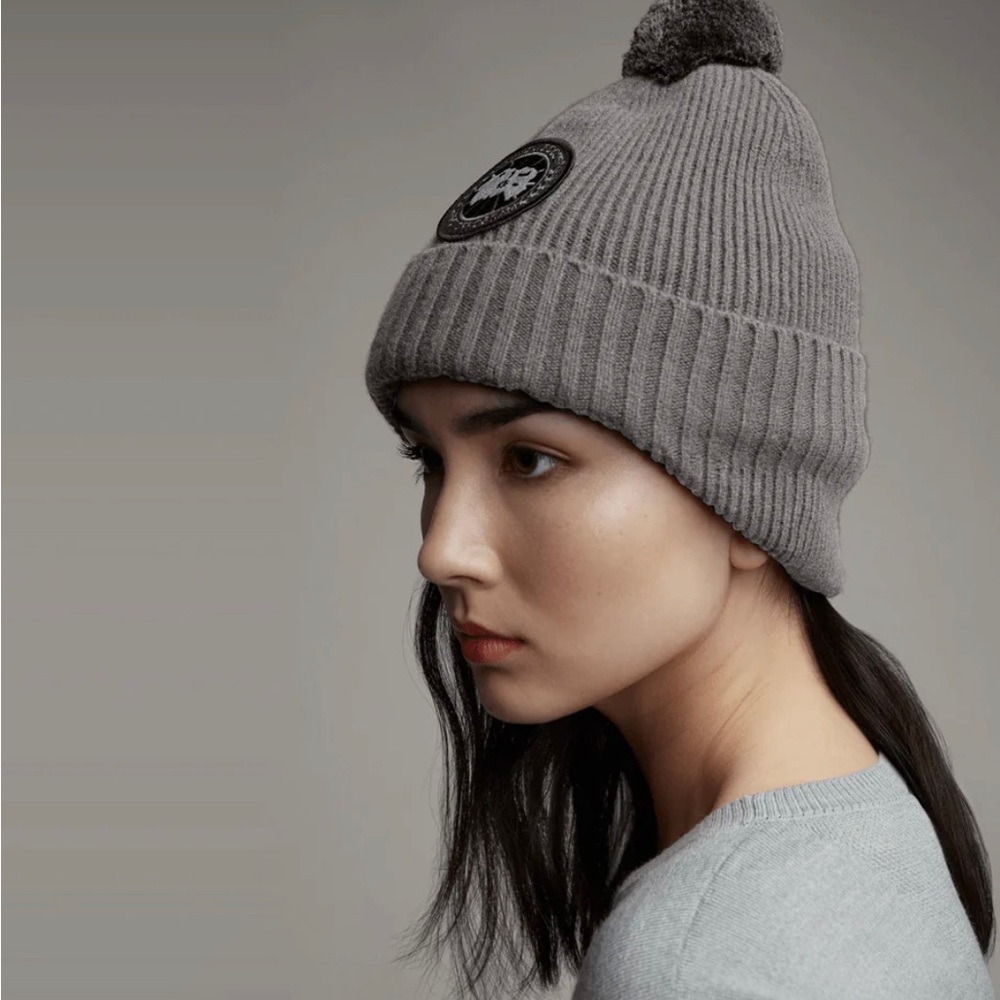 NWT Authentic Canada Goose Women’s Toque Beanie